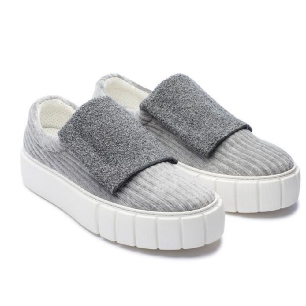 Primury Platform Sneakers